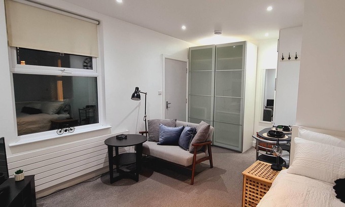 Woodside Apartamento | Maple House - Inviting 1-Bed Apartment in London