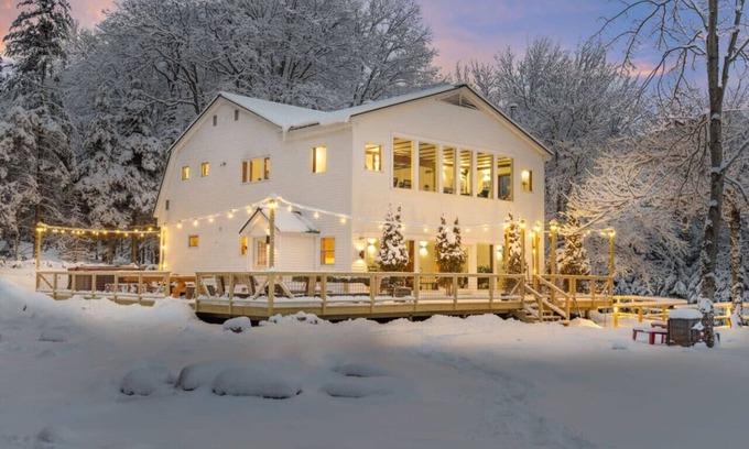West Dover Chalet De Esquí | Maple Pine w/Hot Tub Pool Table 3min to Mount Snow