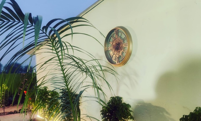 Naini Hotel | Maple Tree resort & restaurant