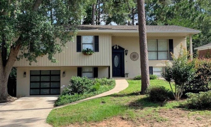 Malbis Casa | Maplewood Haven
