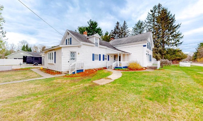 Colchester Casa | Maplewood Manor - Unit 2