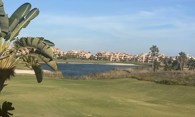 Los Martínez Apartamento | Mar Menor Golf apartment with stunning golf views