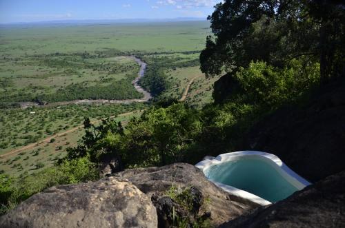 Mara North Conservancy Otro | Mara Siria Tented Camp & Cottages