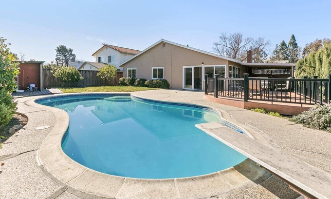 Santa Clara Casa | @ Marbella Lane - 3BR Charm w/Pool