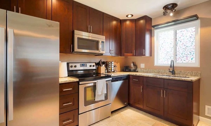 Northglenn Casa | @ Marbella Lane - 4BR Cozy & Comfy | Northglenn