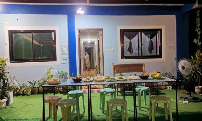 Coron Casa | Marbeth Inn