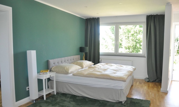 Marburg Apartamento | Marburg - 2-room apartment in the countryside. Fresh air, distant views and nature!