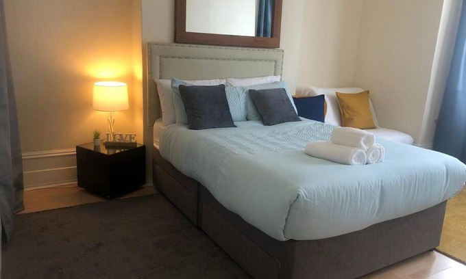 Hillingdon Apartamento | Marcela's Place - Private Studio near Heathrow