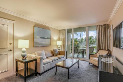 Marco Island Apartamento | Marco Beach Ocean Resort Condominiums #605