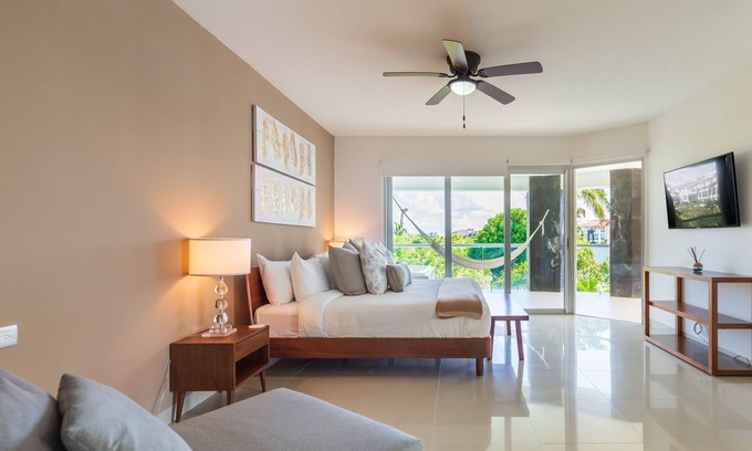 Puerto Juarez Apartamento | Mareazul Casa Sol 2 Bedroom Apts by Redawning