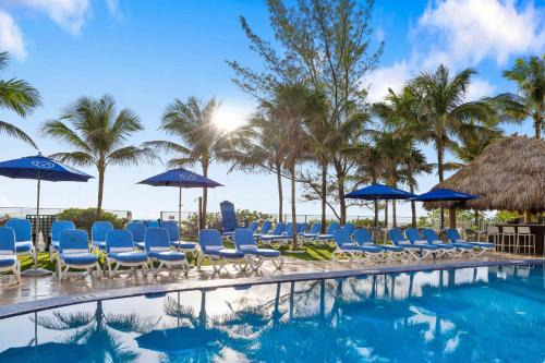 Sunny Isles Beach Hotel | Marenas Beach Resort