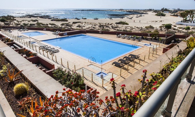 Los Lagos Apartamento | Marfolin 23. 1 bedroom apartment with private terrace and amazing sea views.