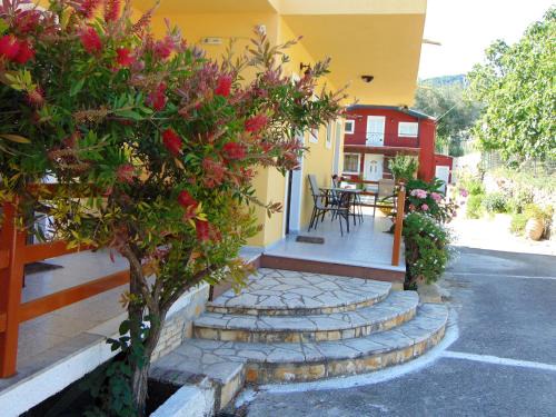 Liapades Apartamento | Maria Apartments - Roumanis