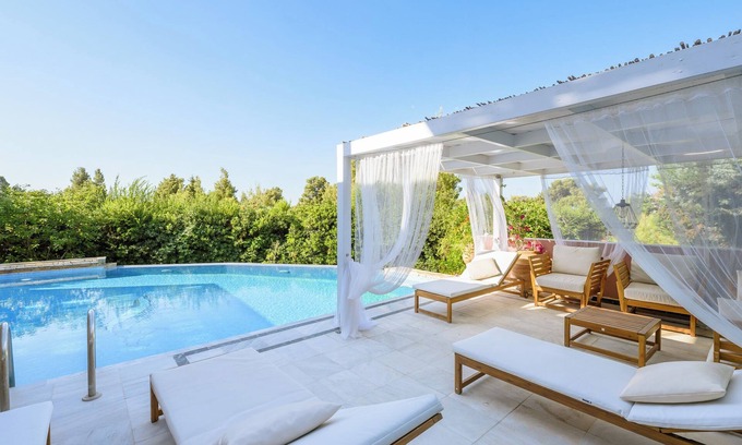 Elia Apartamento | Maria Elena Villas