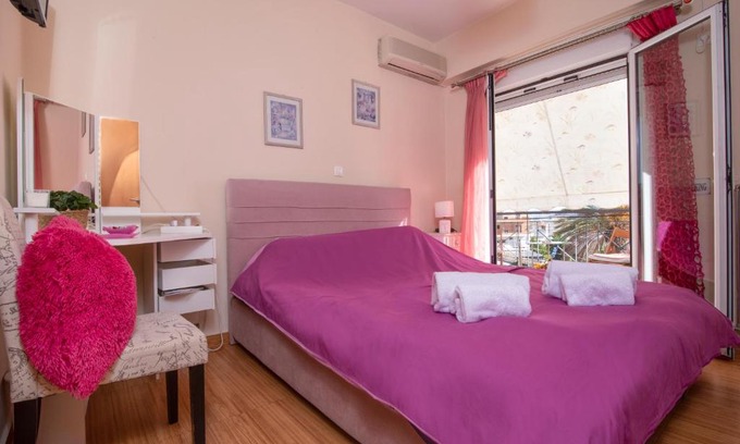 Spata-Artemida Casa | Maria's double room