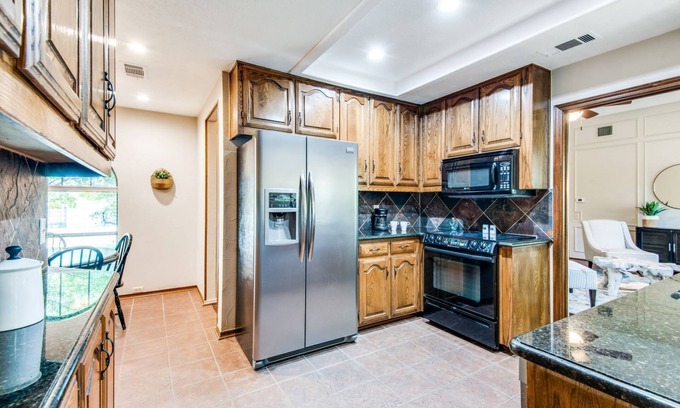 Carrollton Casa | Maria's Secret Garden