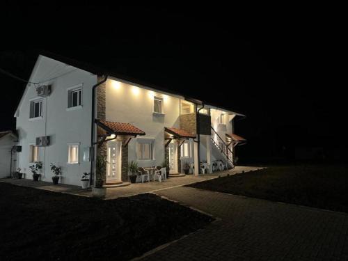 Surcin Apartamento | Mariachi Surčin