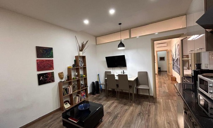 Blloku Apartamento | Marias New Relaxing Home in Blloku, Tirana