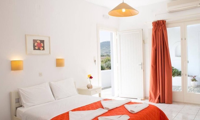 Parasporos Apartamento | Marili Apartments, Apt # 4 junto al mar