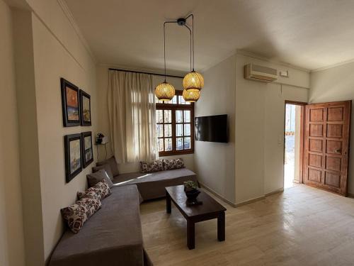 Myrtos Casa | Mariliana Apartments Just 15 Steps from the Libyan Sea
