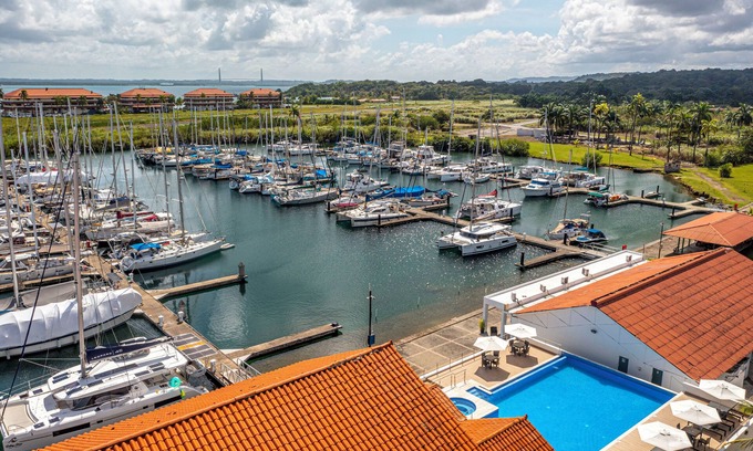 Fort Sherman Hotel | Marina Hotel at Shelter Bay