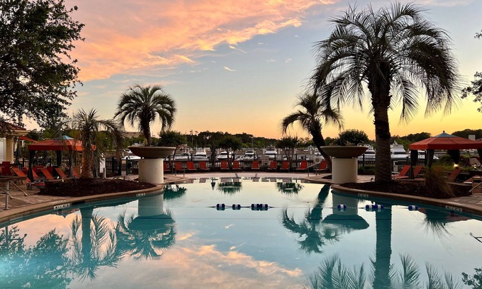 Myrtle Beach Condominio | Marina Inn Grande Dunes Condos & Suites