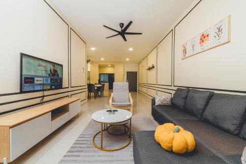 Central District Apartamento | Marina Residence 3BR Shores Haven nr Midvalley CIQ by Our Stay