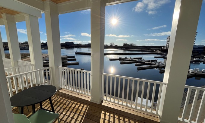 Saint Joseph Casa | Marina Sunset: Perfect St. Joseph Retreat with Pool, Beaches, and Nearby Attractions