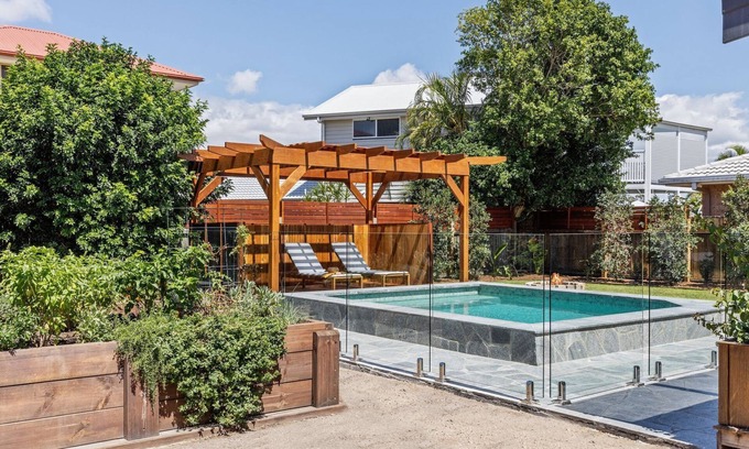 Yamba Casa | Mariners Rest - Heated pool and outdoor spa