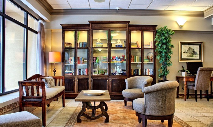 Antigonish Hotel | Maritime Inn Antigonish