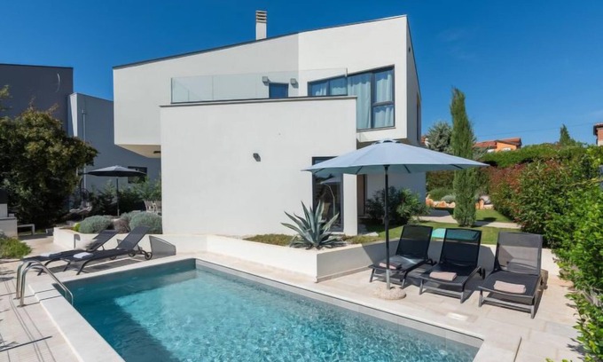 Vabriga Casa | Marko Aurelia by Interhome