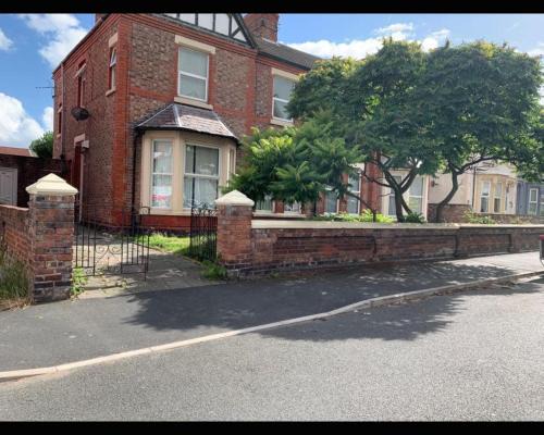 Wallasey Casa | Marley Mansions Clarendon 65