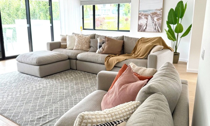 Long Beach Casa | Marlie’s at Long Beach (Pet Friendly)