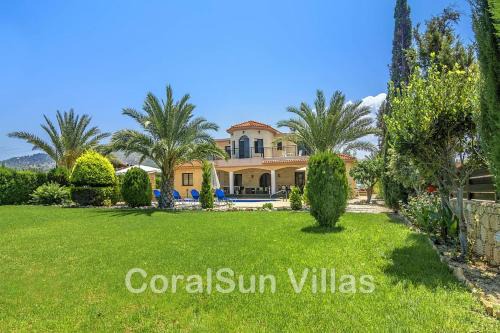 Ayia Marina Chrysochous Villa | Marlin Beach Front Luxury Villa - 4 Bedrooms