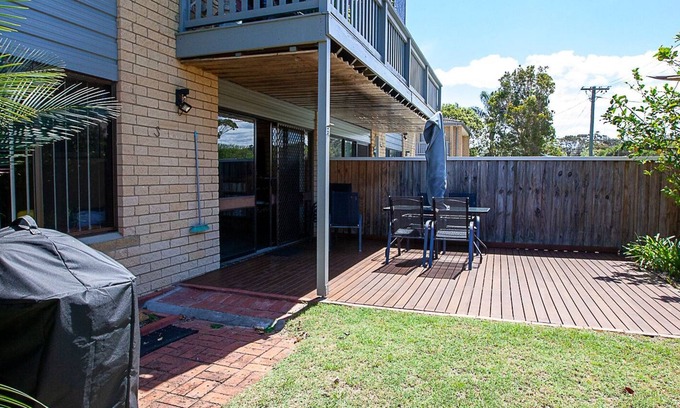 Bermagui Apartamento | MARLIN WATERS 10: 10/8 Narira Street- Junto al río, ideal para familias o pescadores.