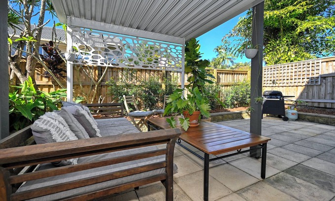 Maroochydore Apartamento | Maroochydore 3 B/R, 2 Bath, Townhouse ZA4