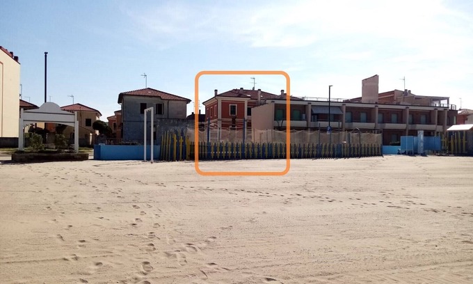 Marotta Apartamento | Marotta Primissima Fila Mare, Finemente Arredato