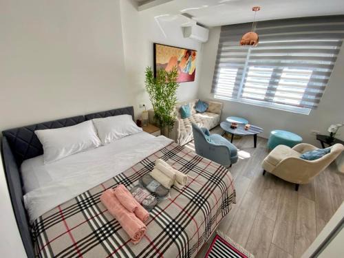 Niksic Apartamento | Marra Central Studio