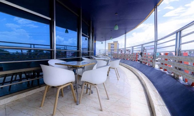 Douala Hotel | Marriot Metropolitan Hotel