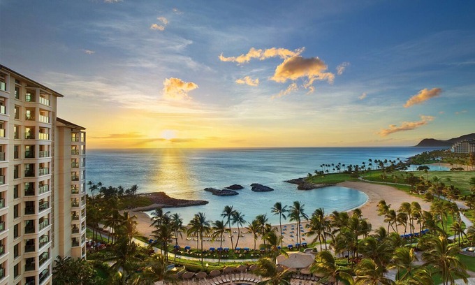 Ko Olina Condominio | Marriott Ko Olina, Breathtaking Beachfront Resort Promises Tan Lines! 2Bed Villa