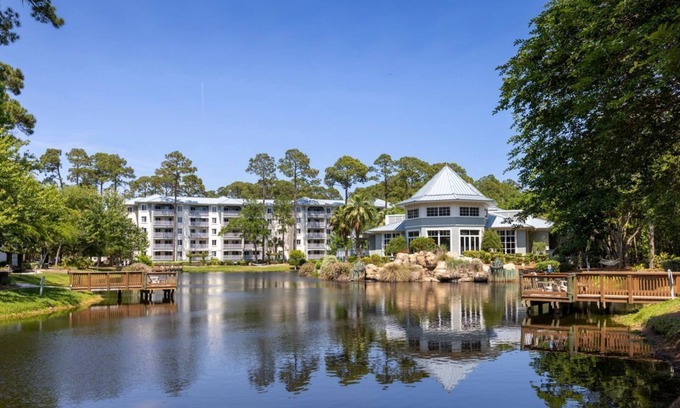 Folly Field Complejo | Marriott's 2 Bedroom/2 BA Villa. For Check In 08/10/24, Check Out 08/18/24.