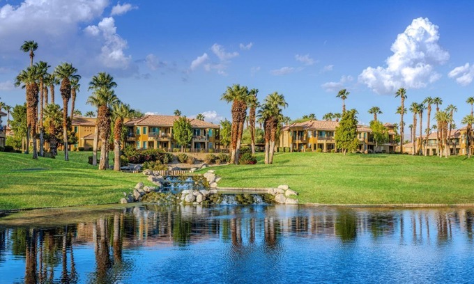Palm Desert Complejo | Marriott's Desert Springs Villas--Spacious 2 BR villa--fabulous golf and pools!