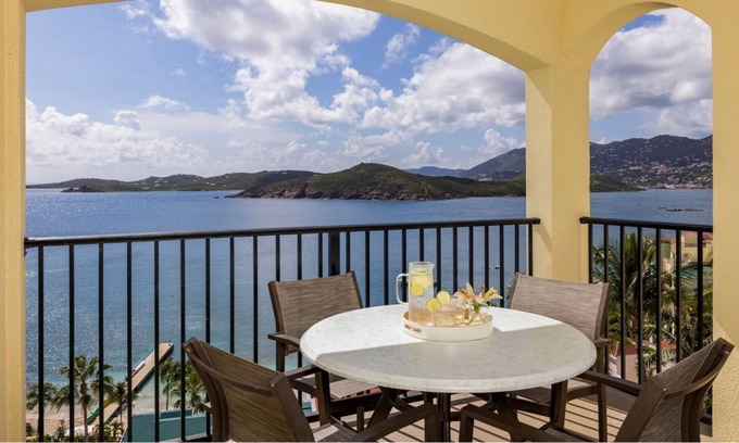 Flag Hill Complejo | Marriott's Frenchman's Cove