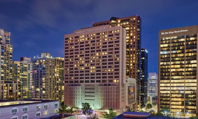 Civic Core Apartamento | Marriott Vac Club, 1 BR SUITE, Kitchenette, Sleeps 4, 25min walk to Conv. Ctr.