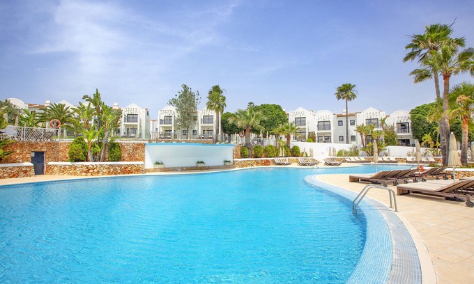 Cala'n Bosch Apartamento | MarSenses Paradise Club Hotel
