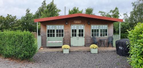 New Holland Otro | Marshland Alpacas Glamping Lodge