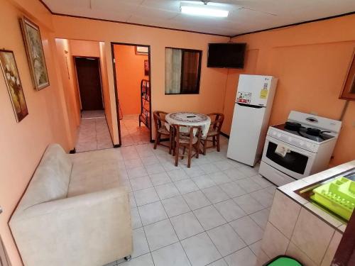 Cerro Mocho Apartamento | Marta's Guesthouses, apartamentos con entrada autonoma