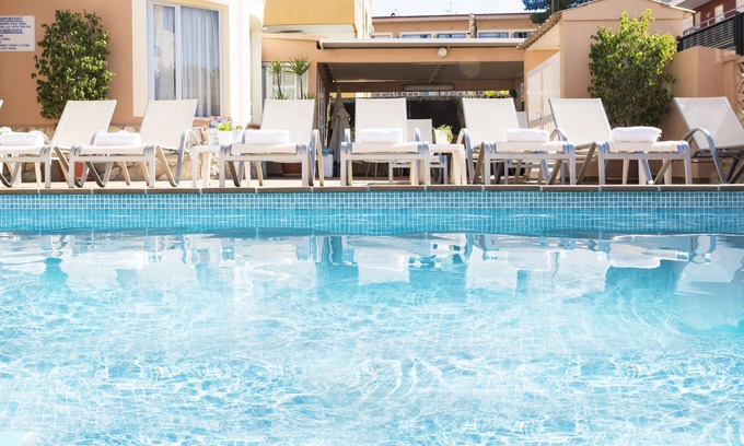 Palmanova Apartamento | Martinez Apartments