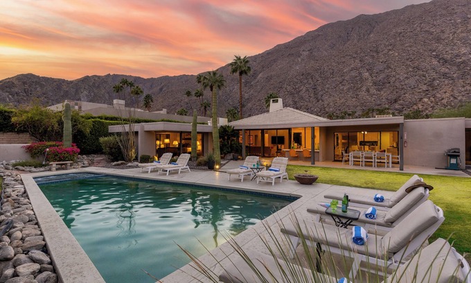 Historic Tennis Club Casa | Martini Modern - Palm Springs Luxury Paradise