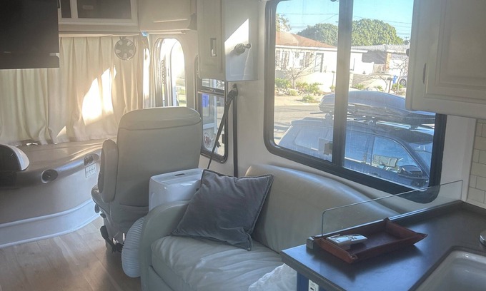Imperial Beach Casa | Marvelous RV with AC in Imperial Beach - Perfect for a getaway